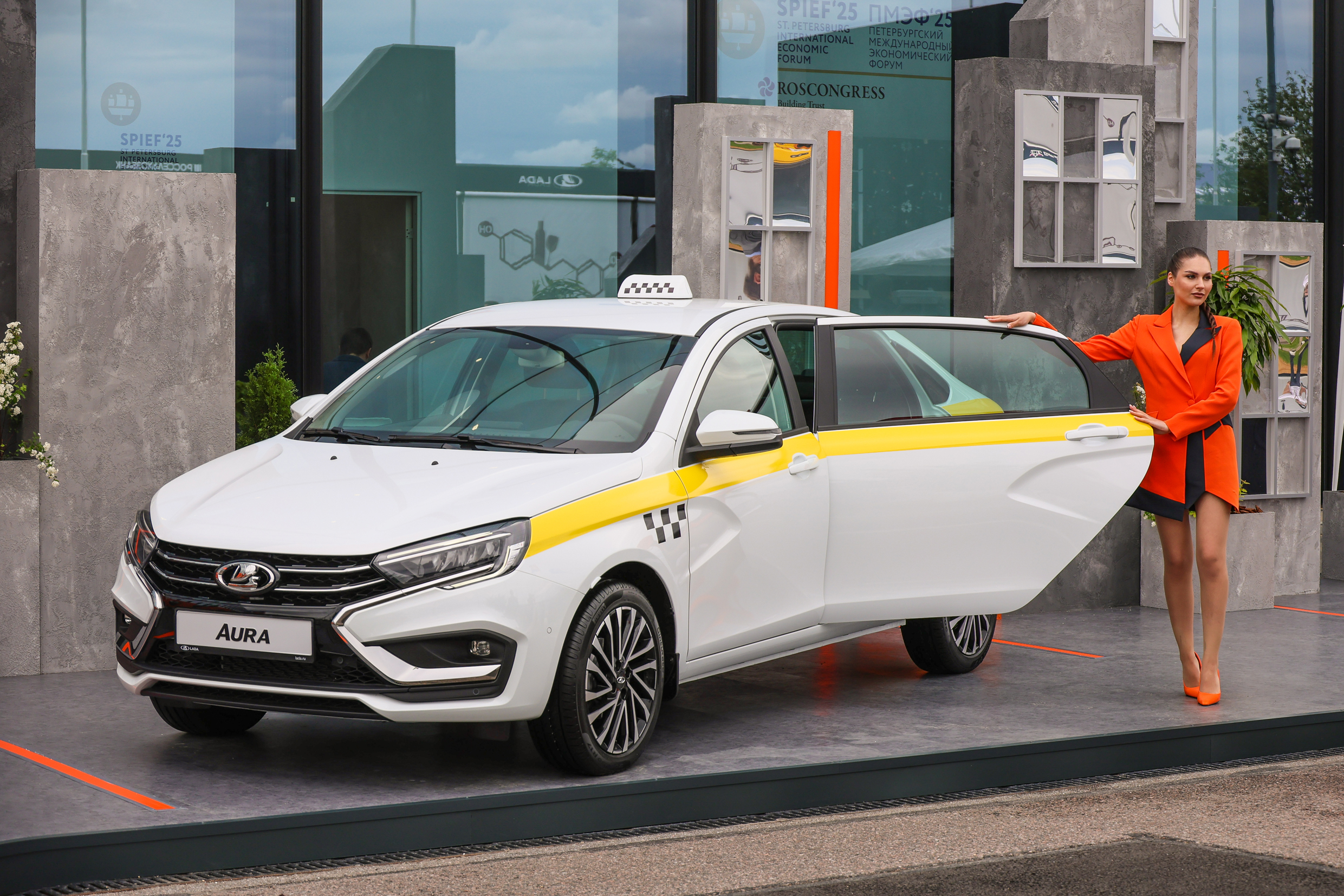 АВТОВАЗ обеспечит такси автомобилями LADA
