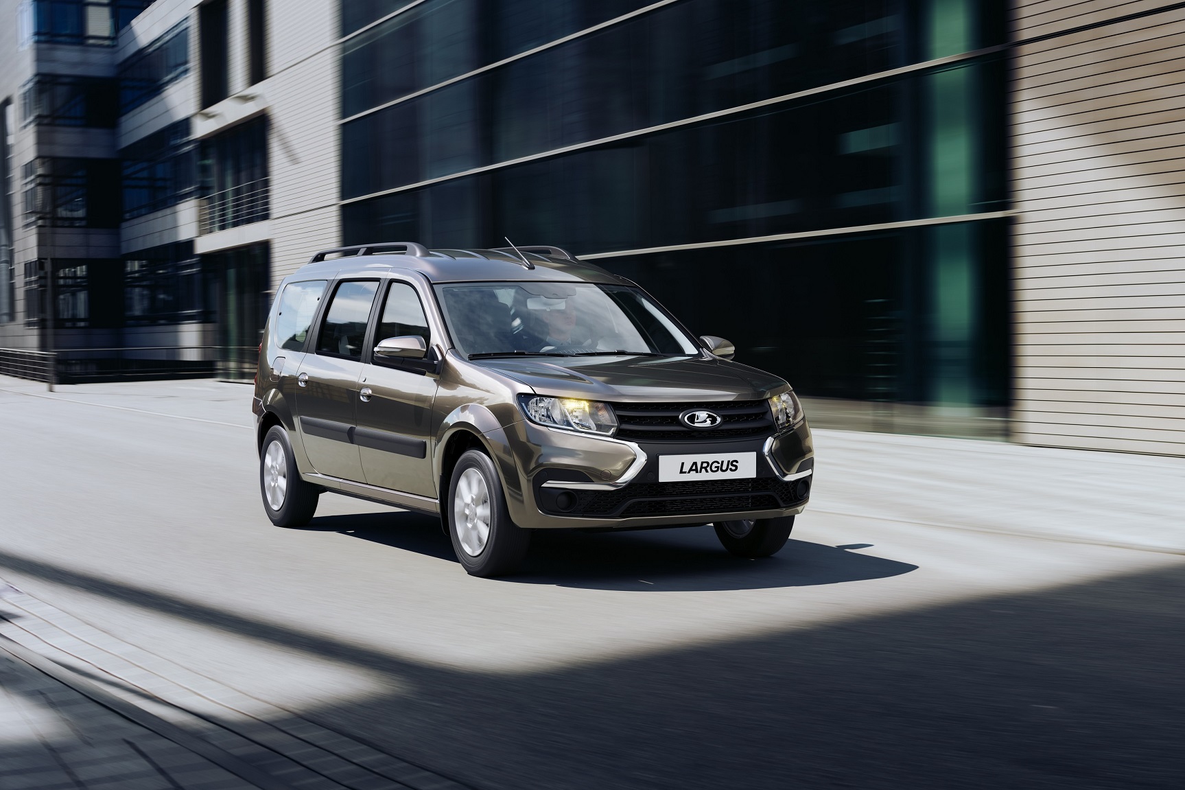 О продажах LADA в августе