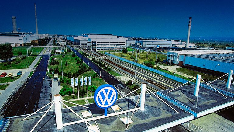 Заводы Volkswagen в России встали до 10 апреля 