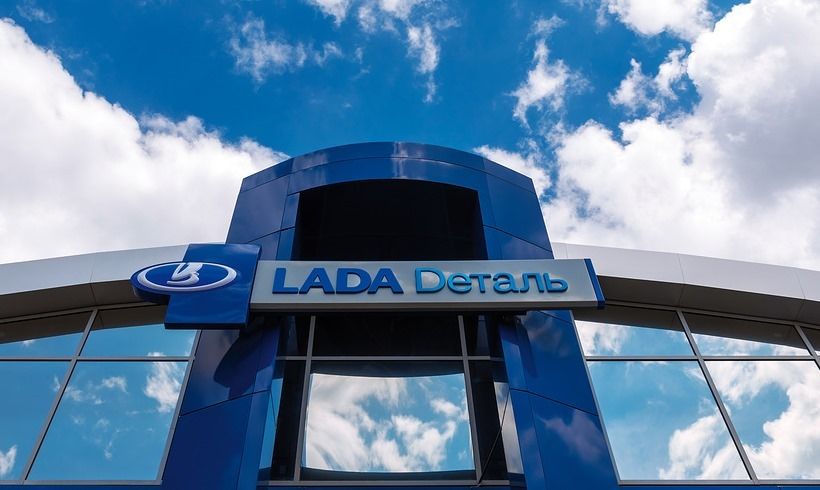 В Казахстане открылись первые магазины сети LADA Dеталь 
