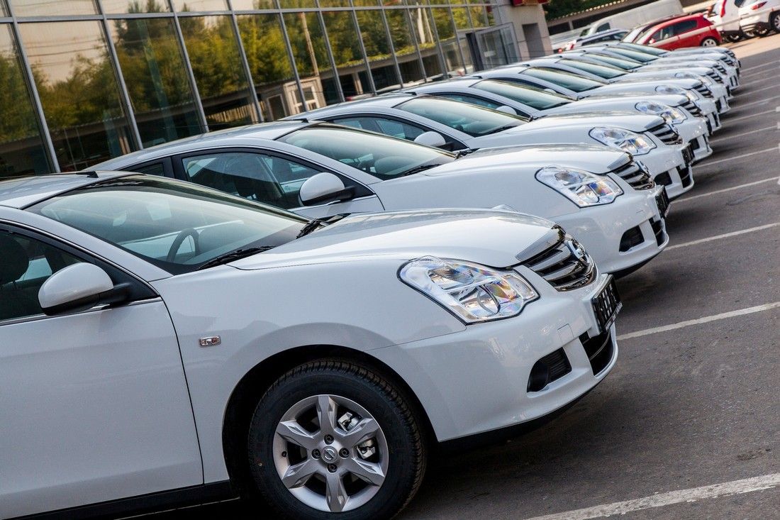 АВТОВАЗ возобновил выпуск Renault и Nissan