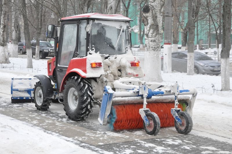 Мэрия: дороги Тольятти чистят от снега