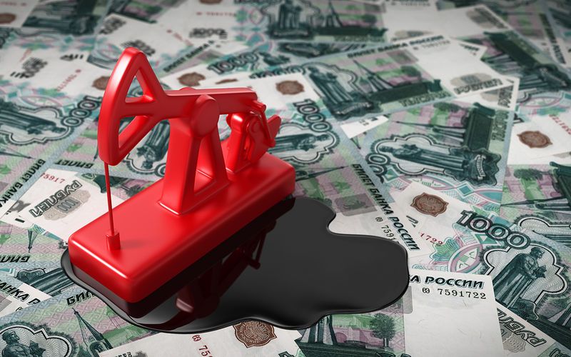 Цена топливной политики: нефтяникам дадут 630 млрд субсидий