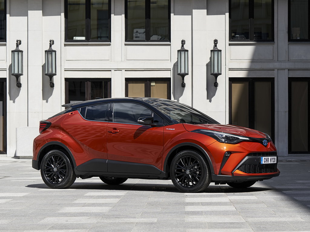 Toyota C-HR: чего хочет женщина