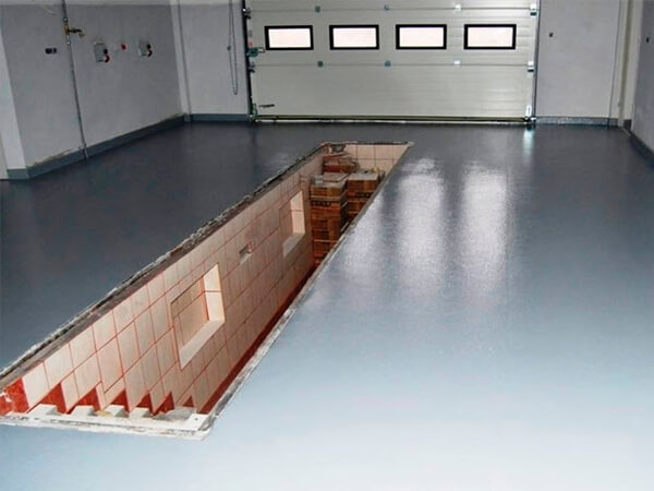 бетонный пол в гараже с ямой фото