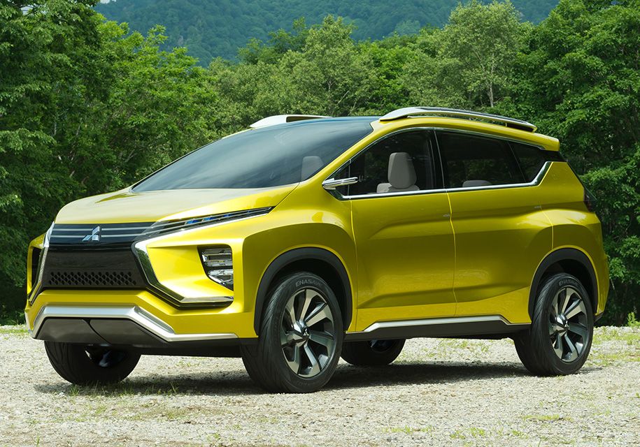 Mitsubishi представит семиместный «расширитель»