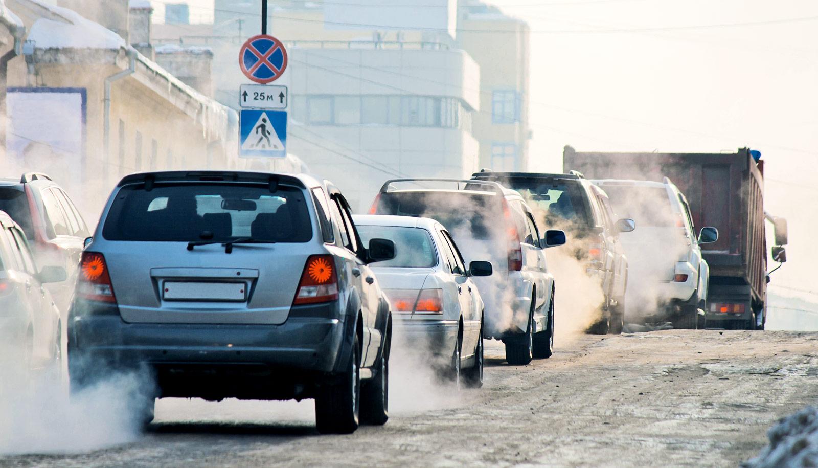 Теперь можно и смягчить экологические требования к автотранспорту в России 
