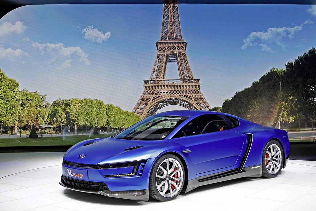 Две мировые премьеры VW: XL Sport и Passat GTE