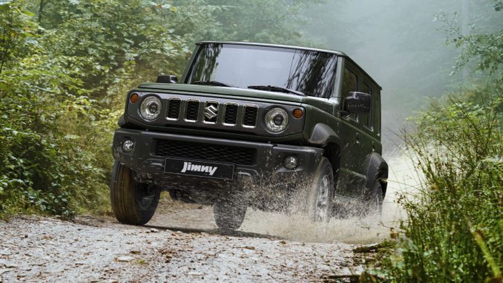 В РФ появились в продаже внедорожники Suzuki Jimny по цене от 1,25 млн рублей