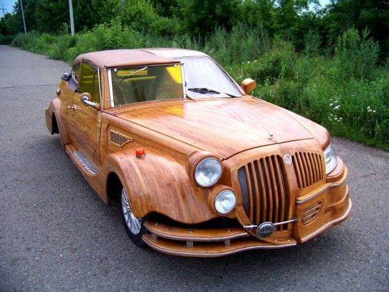 «Дубовый» автомобиль ручной сборки выставлен на продажу