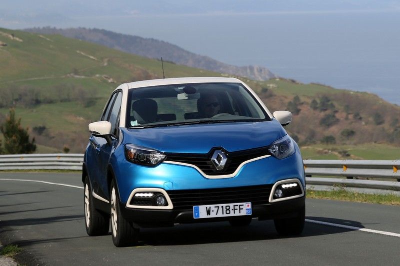 Renault Captur 2013-2019. Рено Логан кроссовер. Фольксваген краптюр новый. Кроссовер Renault 1.4 Turbo. Какие рено оцинкованные