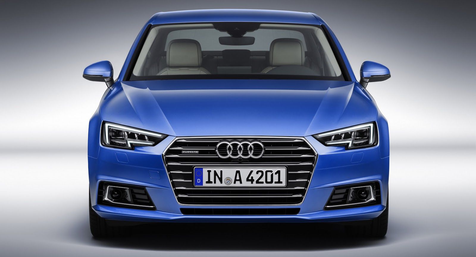 Новую Audi A4 можно будет заказать в середине осени