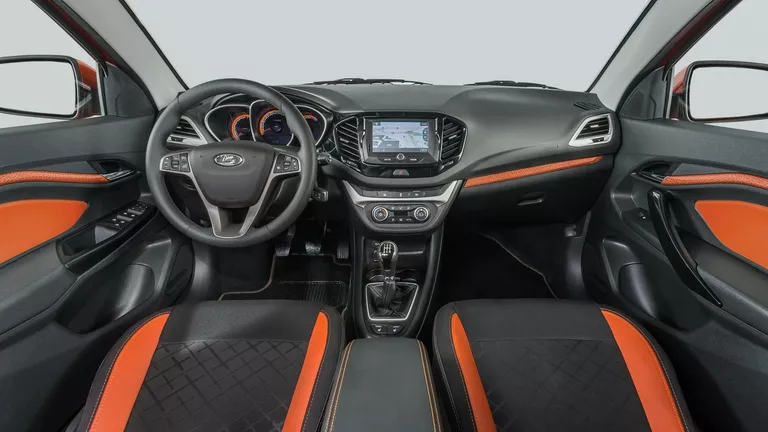 Когда начнется производство кроссовера на базе Lada Vesta?