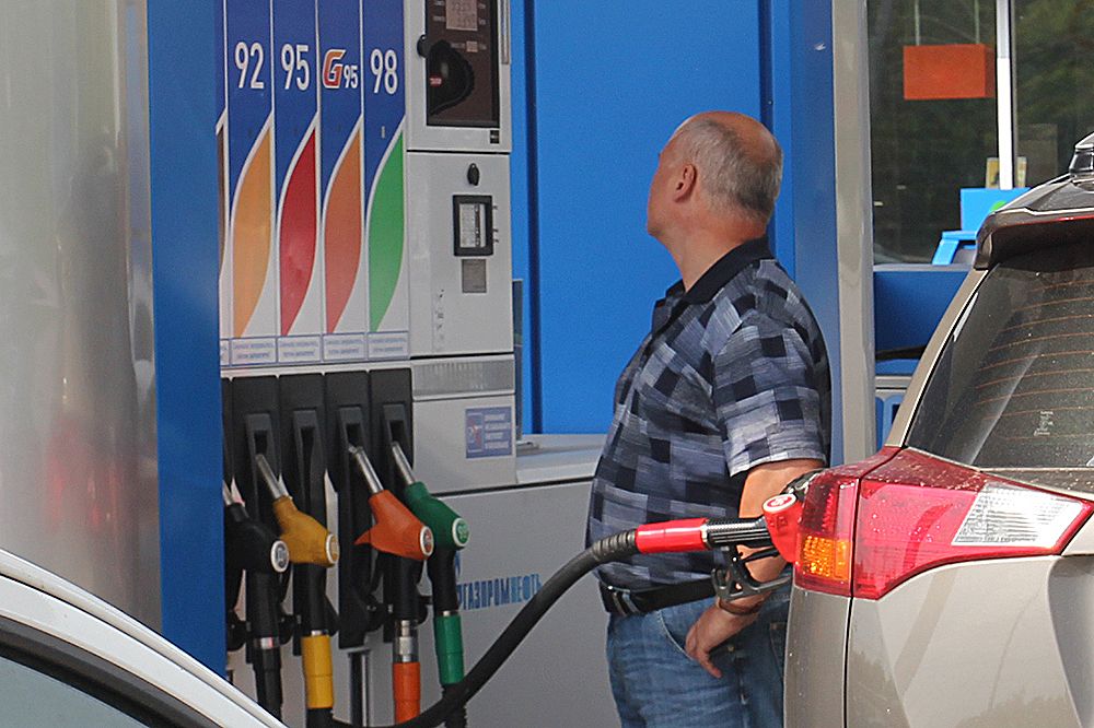 Как взлетели цены на топливо в России