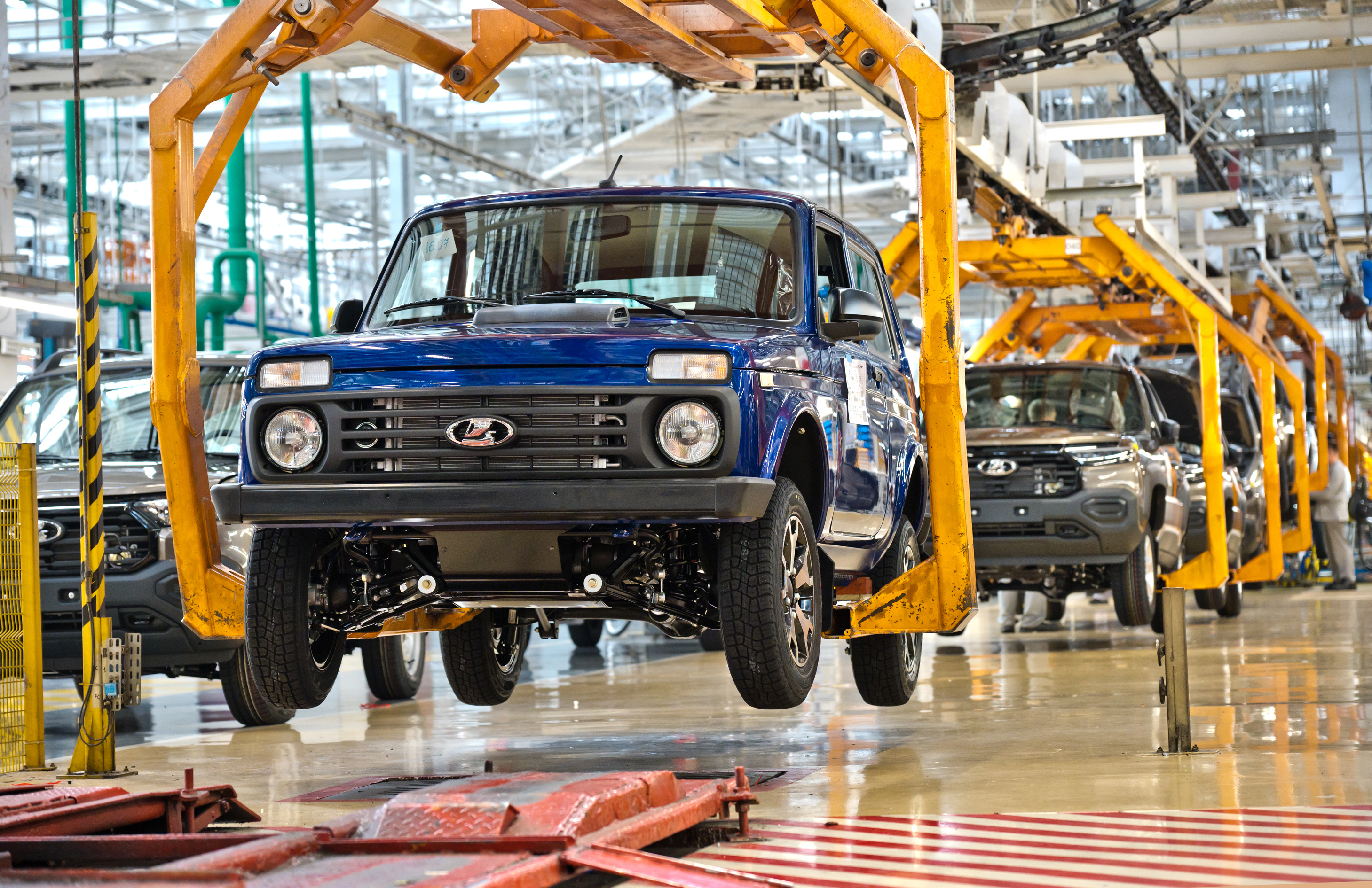Старт производства LADA NIVA Legend с новым двигателем 1.8 л.
