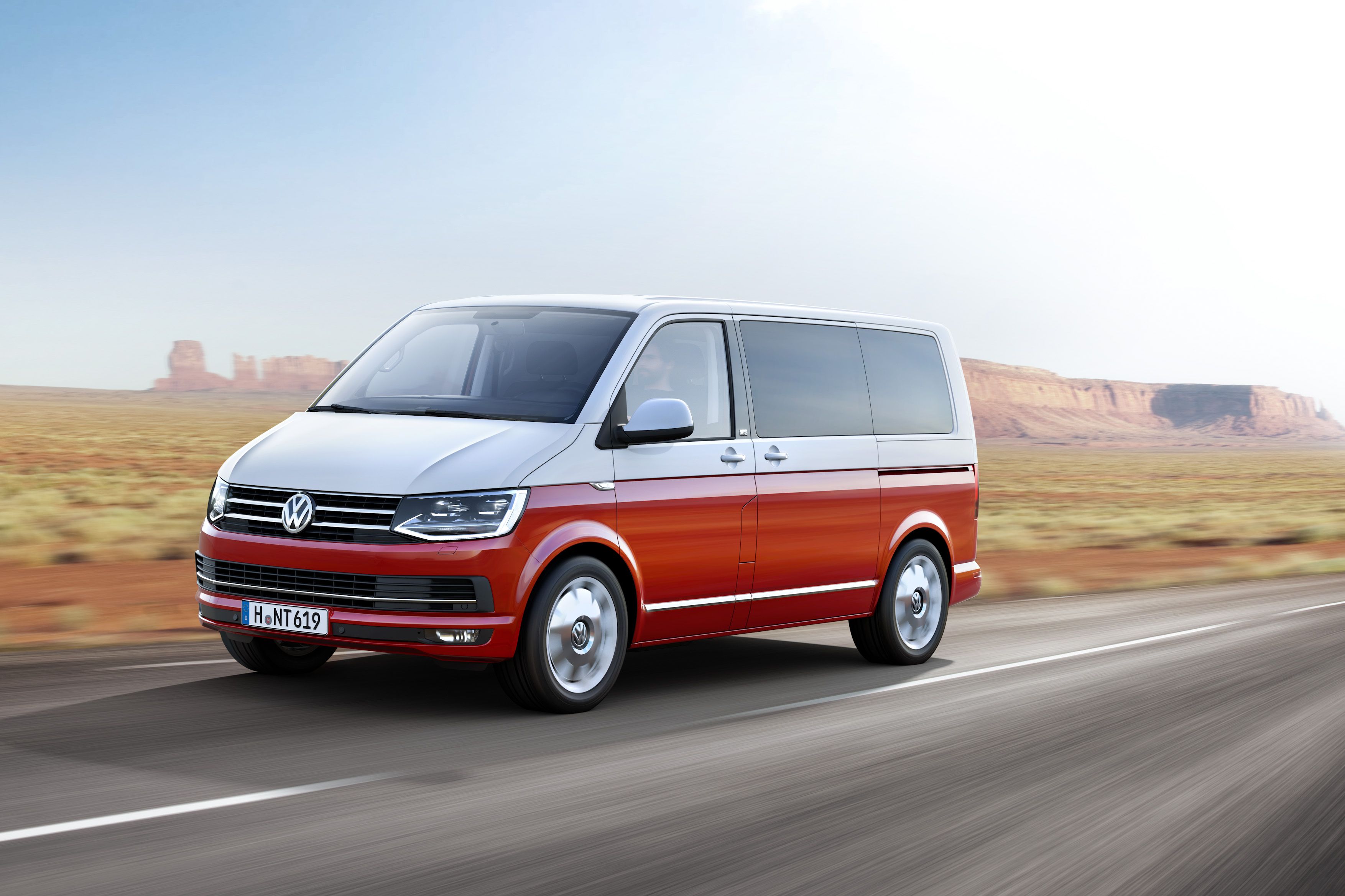 Volkswagen Multivan - лучший минивэн восьмой раз подряд
