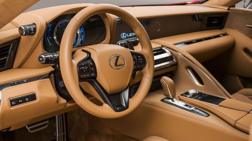 Флагманское купе Lexus LC: российские цены и сроки продаж 