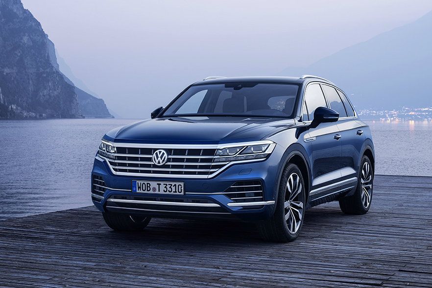 Новая комплектация Volkswagen Touareg дешевле почти на четверть  «лимона»