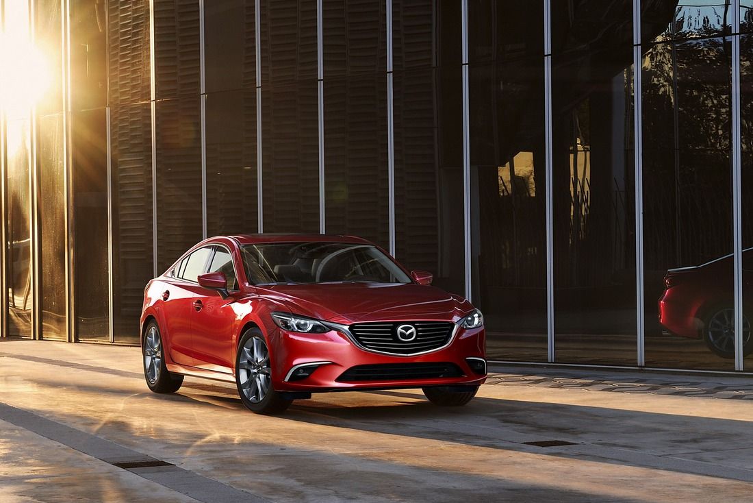 Обновлённая Mazda6: другая внешность и полный привод