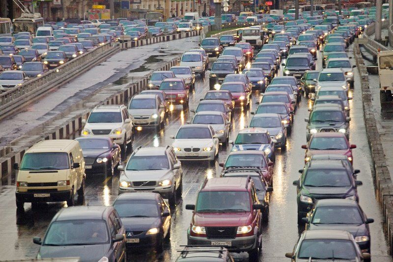Эксперты выяснили, где больше всего машин в России