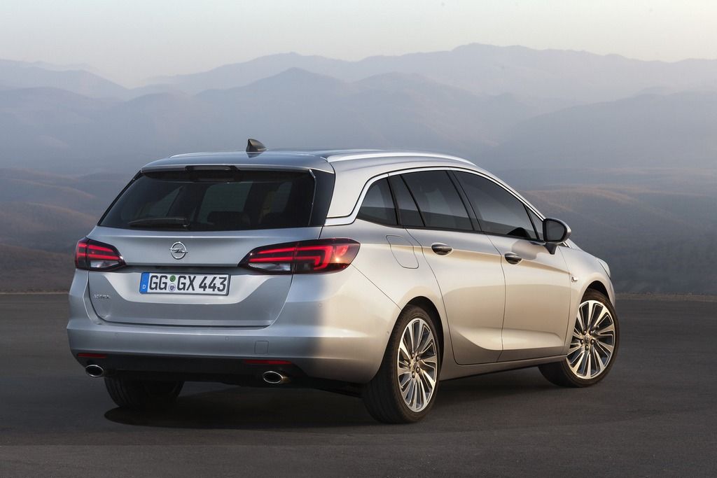 Универсал Opel Astra нового поколения показался на фото