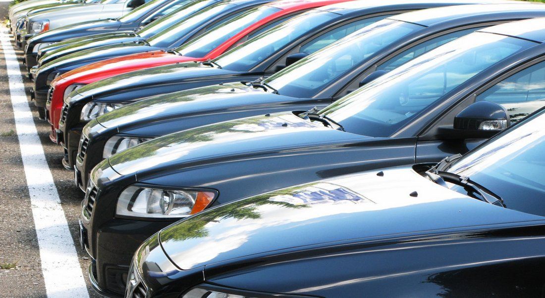 Эксперты: в 2015 г. продажи авто упадут на 40%, цены продолжат рост