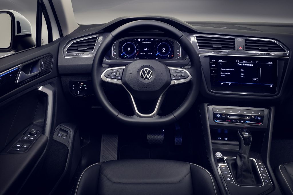Это всё о нём. Обзор одного из лучших кроссов Volkswagen Tiguan 2020 с новым мотором  
