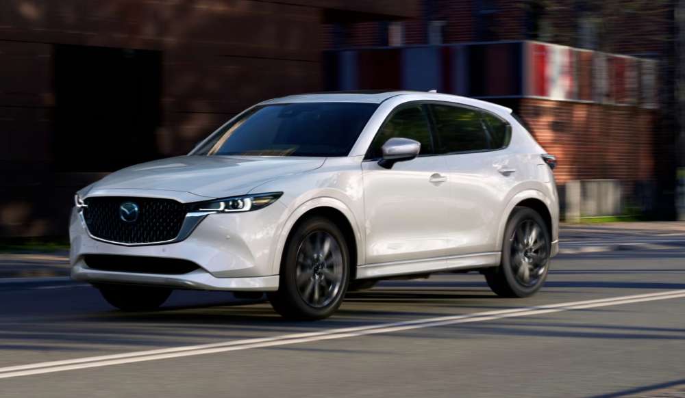 Mazda CX-5 в 2026 году: цены, комплектации и место в рейтинге кроссоверов своего класса