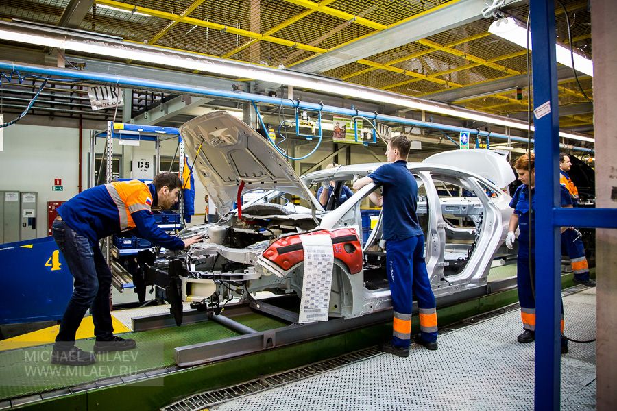 Ford рассказал, кто и почему «накатывает» на российских заводах