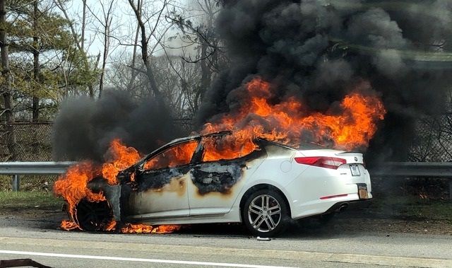 Два миллиона автомобилей Kia и Hyundai склонны к самовозгоранию по непонятной причине