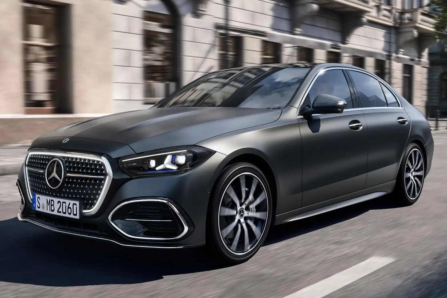 Опа! В Россию едет новый Mercedes C-Class
