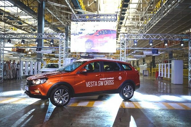 Серийное производство LADA Vesta SW и LADA Vesta SW Cross началось