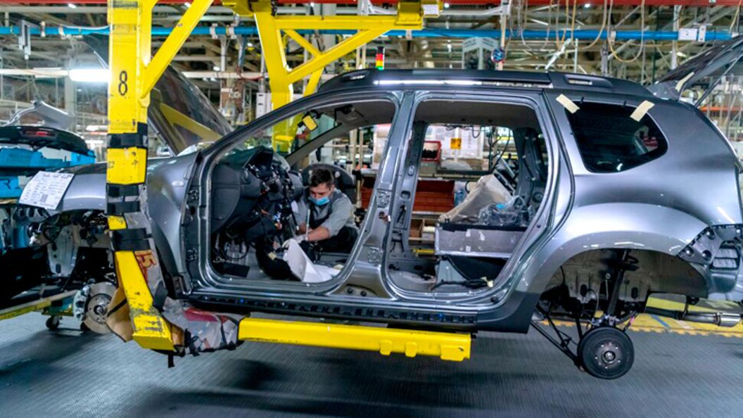 Никакого Renault ! Московский завод нацелен на выпуск отечественных электромобилей. 