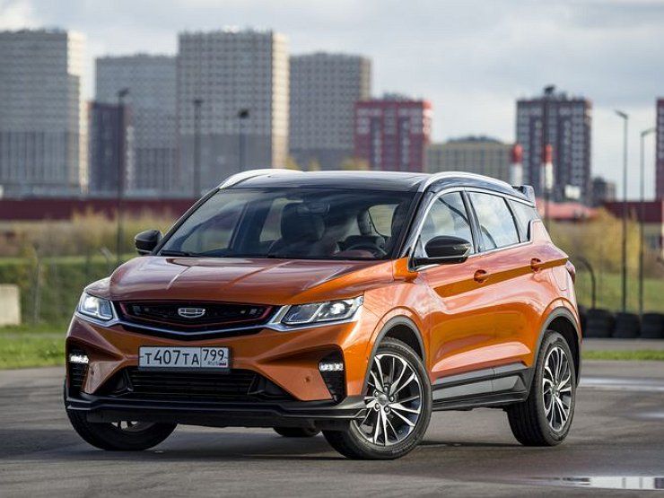 Россияне раскупают кроссоверы Geely невероятными темпами
