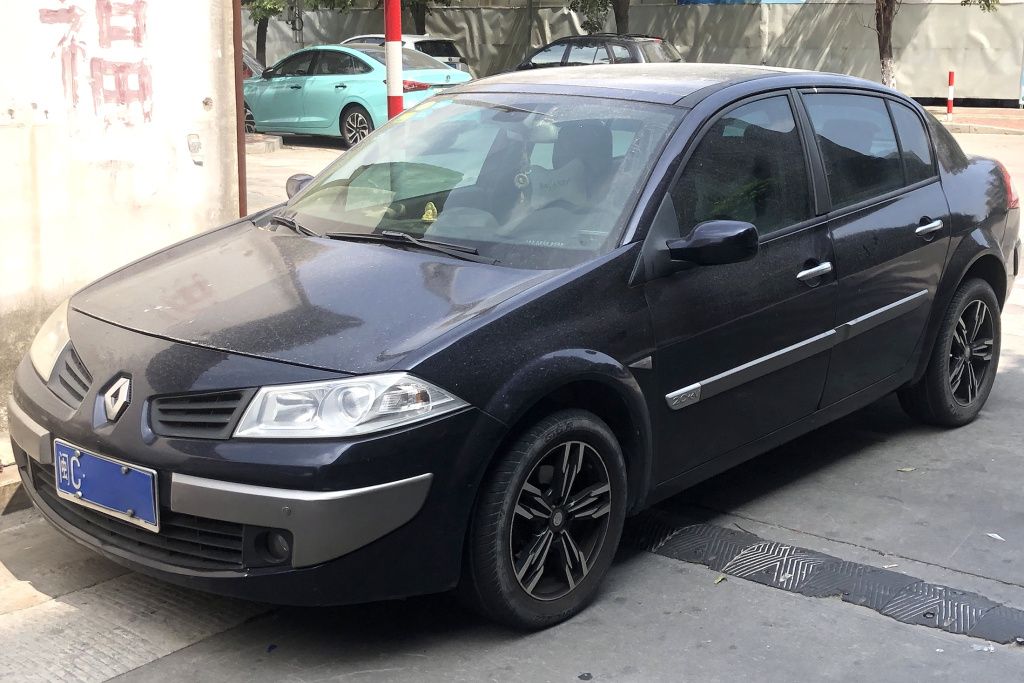 renault_mégane_ii_sedan_facelift_shishi_01_2022-10-02_805.jpg
