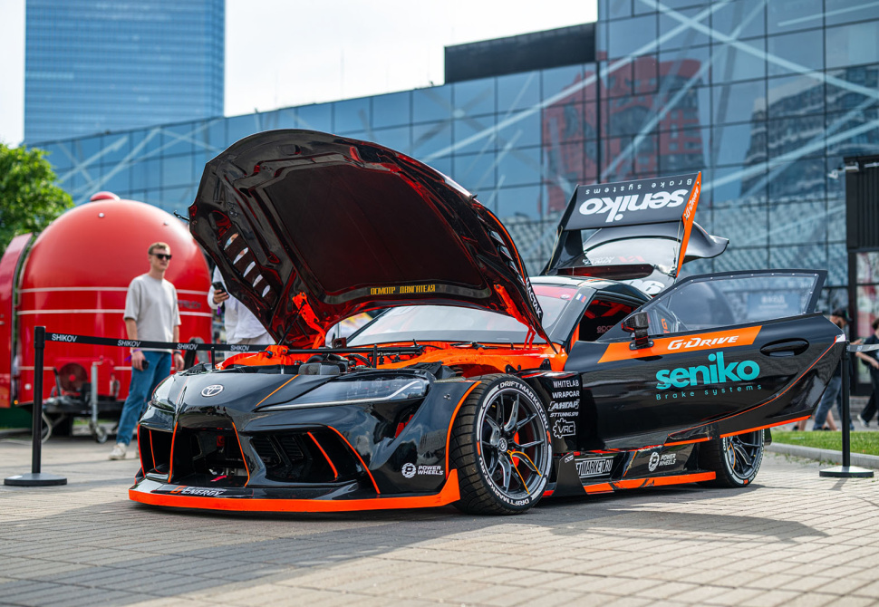 Тюнинг Шоу в Москве - более сотни  необычных авто на одной площадке!