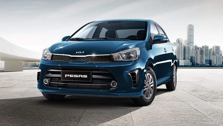 В В Россию приехал новый седан Kia из Китая по цене от 1,6 млн рублей