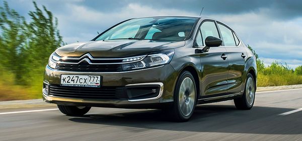 Скоро старт продаж обновленного Citroen С4